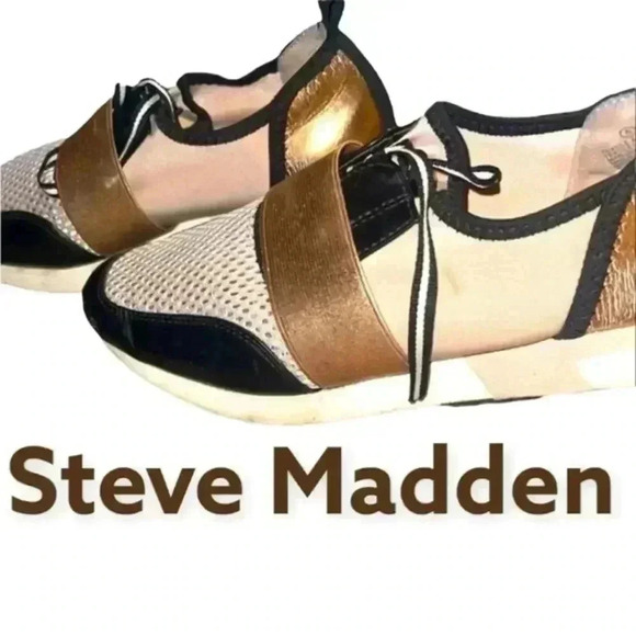 Steve Madden Antics Sneakers - Picture 1 of 7